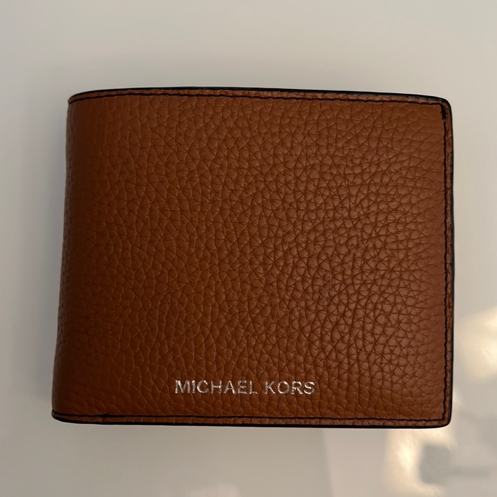 Michael Kors billfold wallet